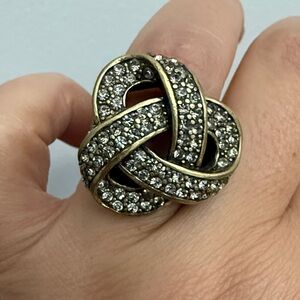 Preloved Heidi Daus Firget me Knot gold tone ring